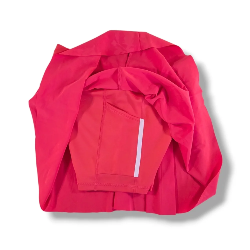 NIKE Dri Fit Club Golf Skort Pleated Floral Embossed Fusion Red Pink Small